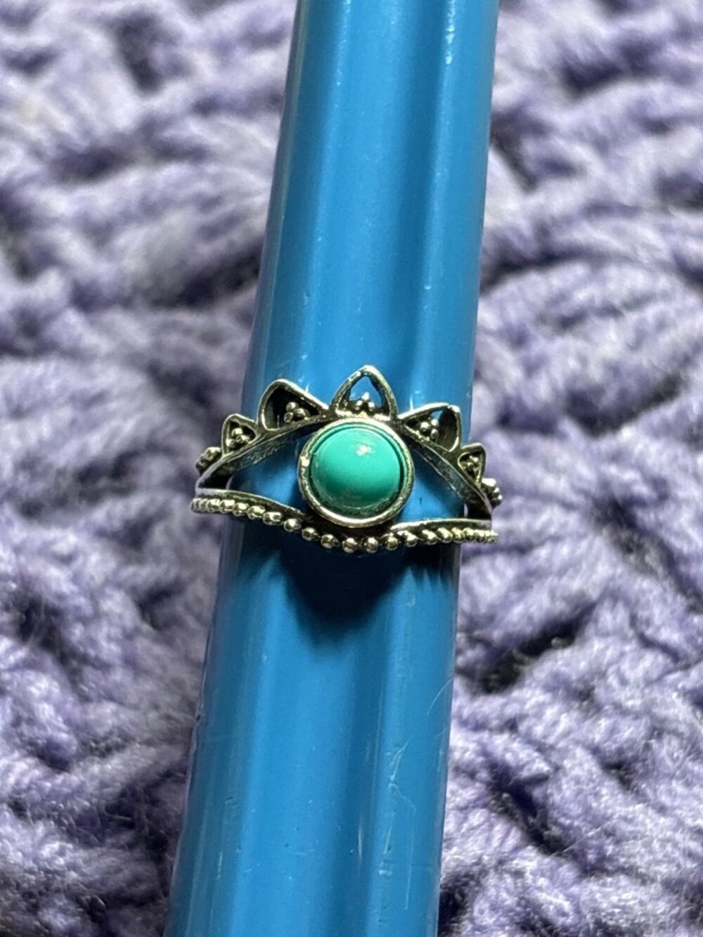 Silvertone Faux Turquoise Eye Ring Size 6.25